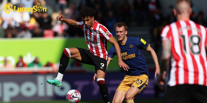 Soi kèo trực tiếp trận đấu giữa Brentford vs Newcastle